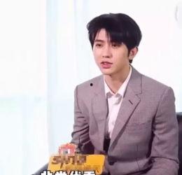 蔡徐坤娱乐吃瓜视频,揭秘明星幕后生活片段  第1张